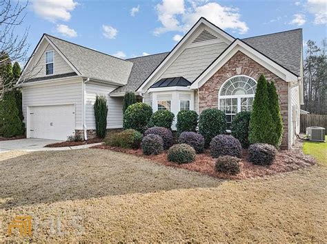 zillow flowery branch ga.